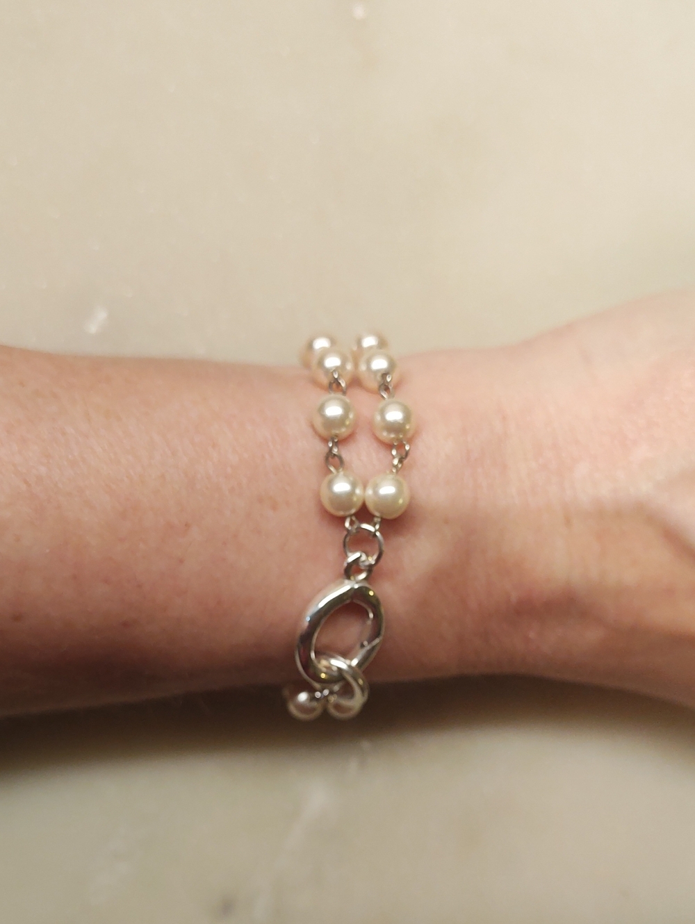 NEW! Brighton Victoria Charm Bracelet Silver/Pearls With Charm Loop JF6040 - Picture 9 of 15